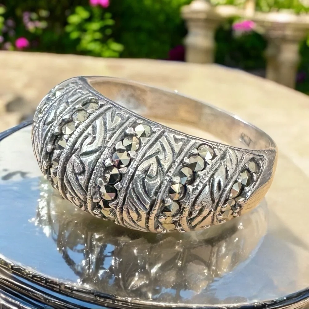 Sterling Silver Marcasite Dome Ring (7.5)